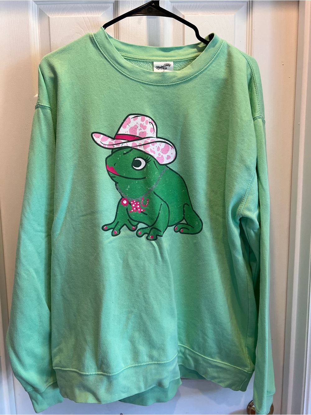 Living Fully Co. Green Frog Graphic Sweatshirt Finer than a frogs hair. Xl